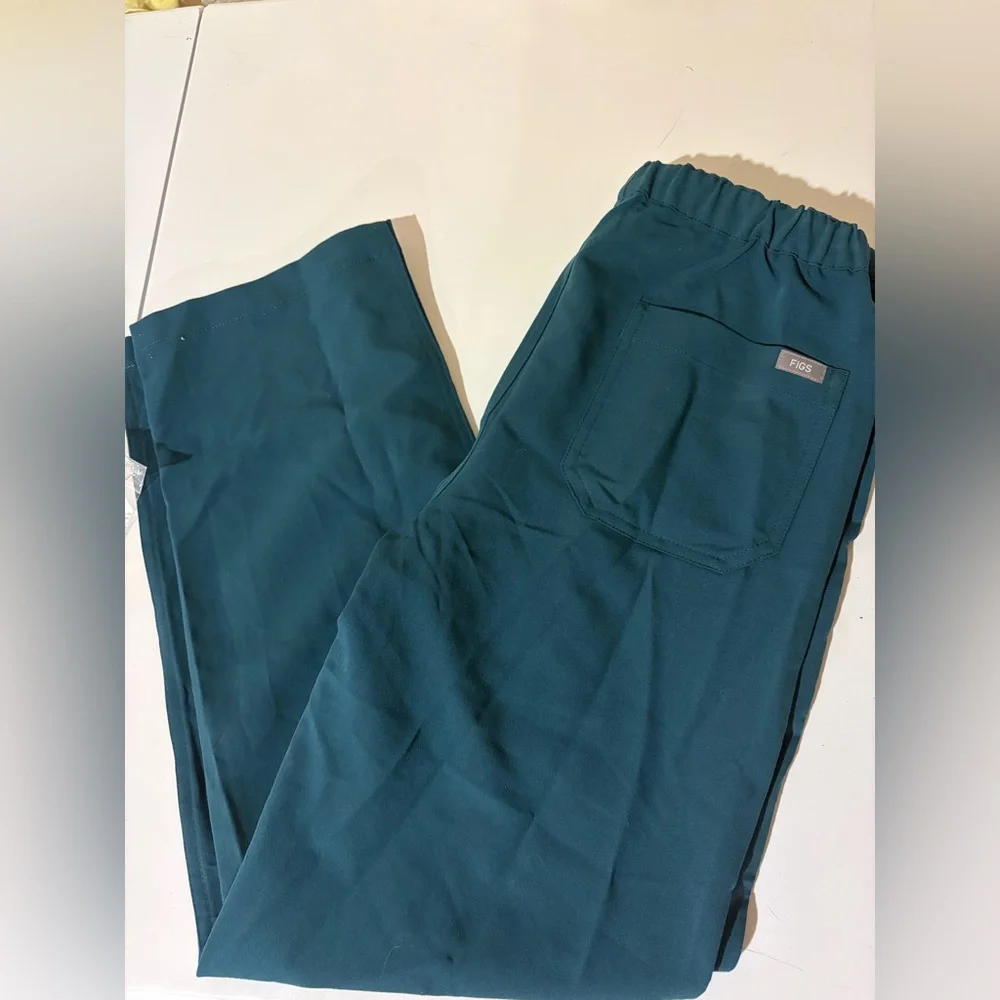 FIGS Livingston basic scrub pants